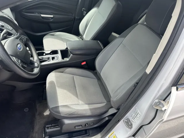 2018 Ford Escape SE - Photo 16
