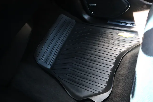 2015 Chevrolet Tahoe LTZ - Photo 34