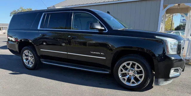 2016 GMC Yukon XL SLT's photo
