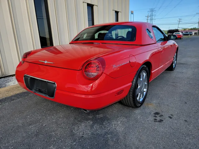 2002 Ford Thunderbird Deluxe - Photo 3