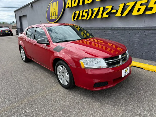 2013 Dodge Avenger SE's photo