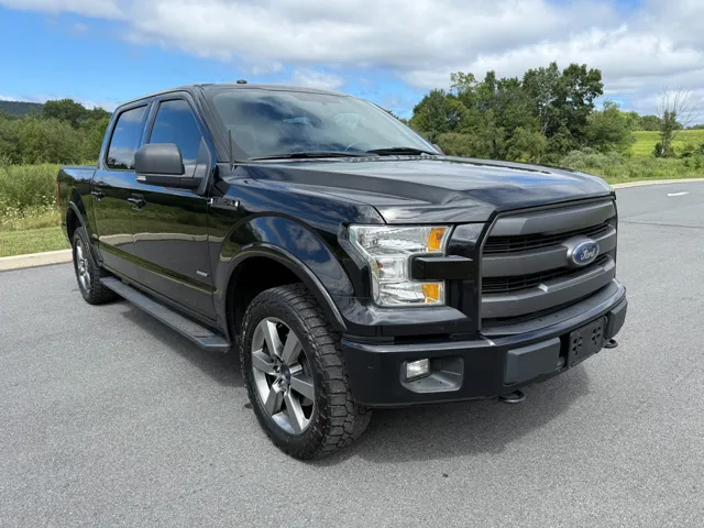 2016 Ford F-150 XLT photo 2