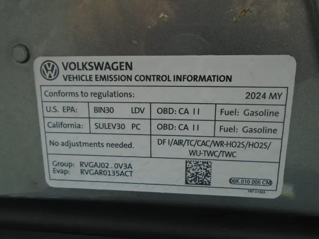 2024 Volkswagen Tiguan S - Photo 10