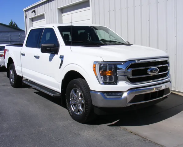 2023 Ford F-150 XLT - Photo 3