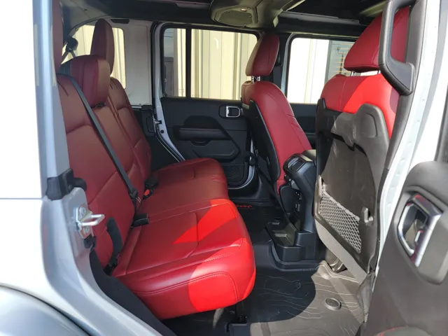2024 Jeep Wrangler 4-Door Rubicon 392 - Photo 14
