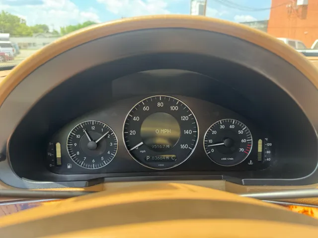 2009 Mercedes-Benz E-Class E350 - Photo 17