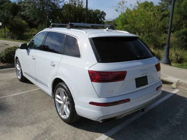 2018 Audi Q7 Prestige photo 3