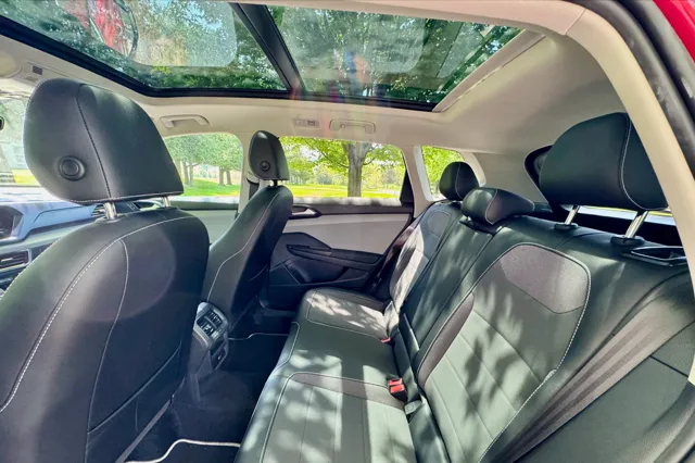 2023 Volkswagen Taos SE - Photo 19