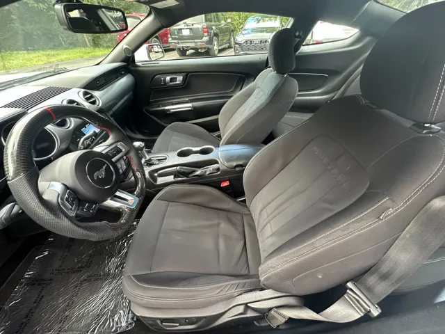 2020 Ford Mustang GT - Photo 11