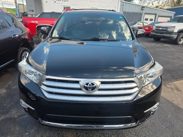 2011 Toyota Highlander SE - Photo 18