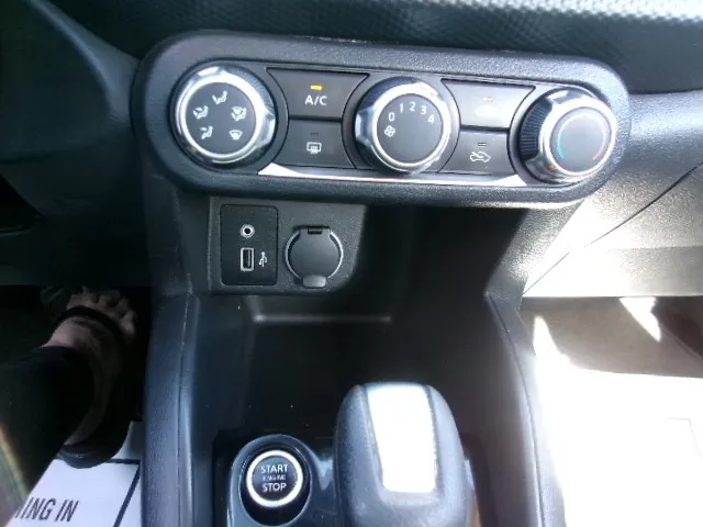 2021 Nissan Kicks S - Photo 8