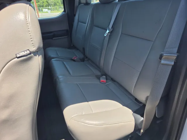 2016 Ford F-150 Lariat - Photo 13