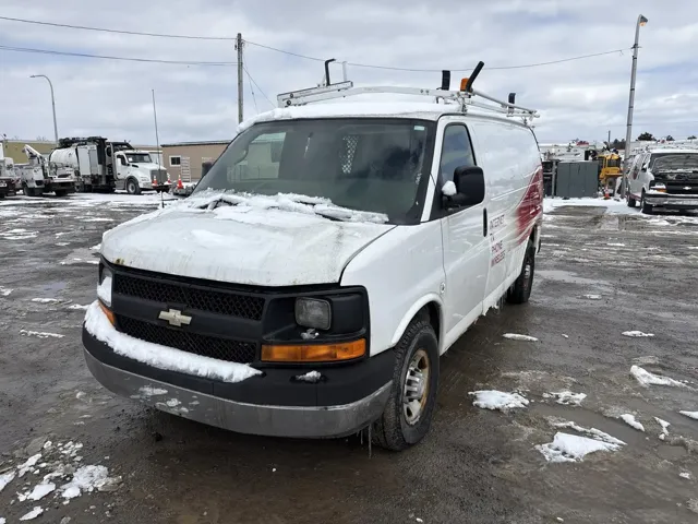 2012 Chevrolet Express 2500 Work Van HD's photo