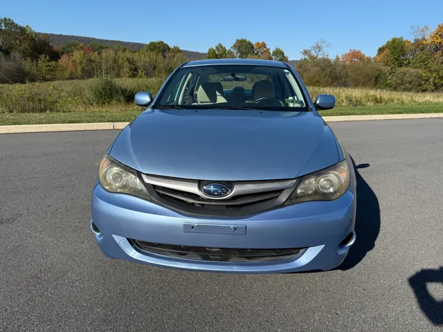 2011 Subaru Impreza 2.5i photo 2