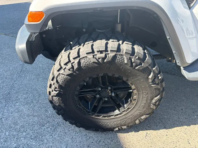 2018 Jeep Wrangler Unlimited Sahara photo 23