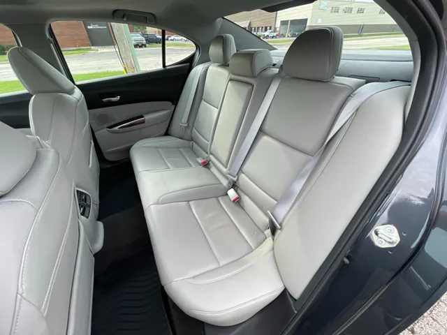 2015 Acura TLX Technology Package - Photo 24