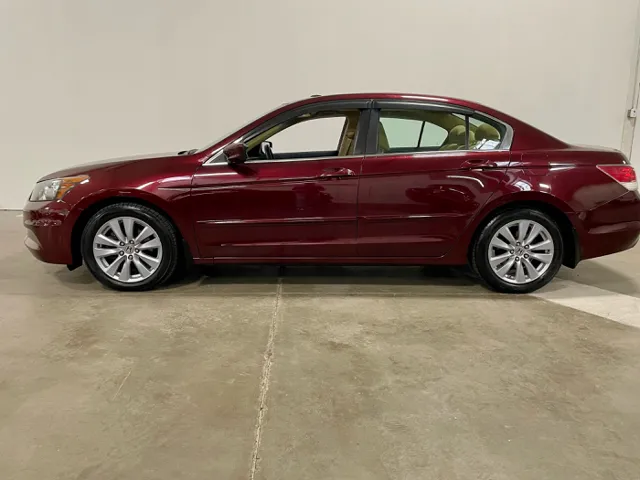 2011 Honda Accord EX photo 2