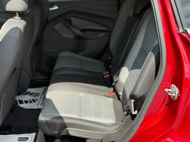 2016 Ford Escape SE - Photo 27