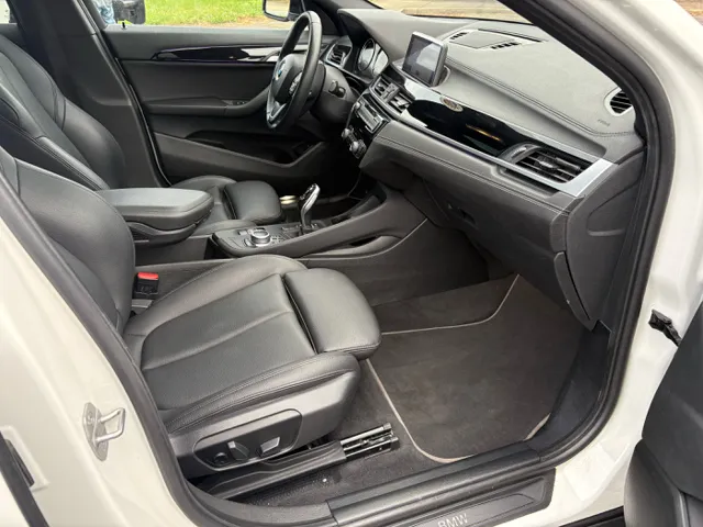 2022 BMW X2 28i - Photo 22