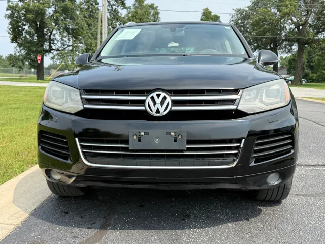 2011 Volkswagen Touareg Sport - Photo 6