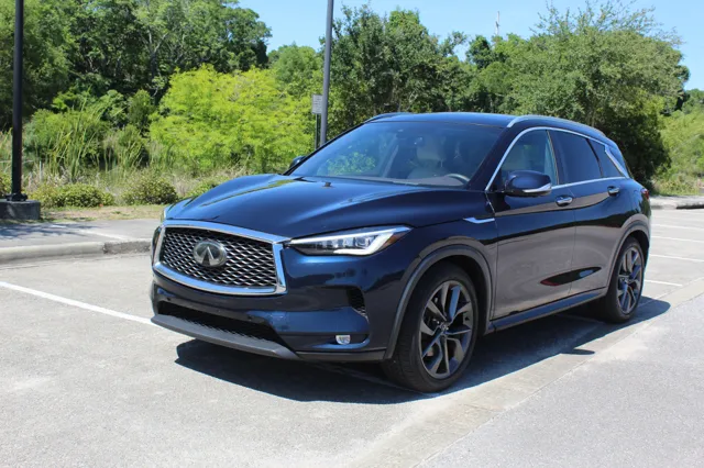 2019 INFINITI QX50 Essential AWD's photo
