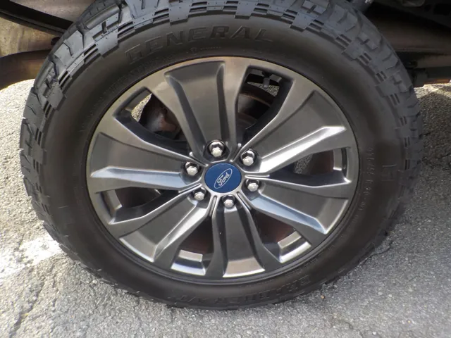 2018 Ford F-150 XLT photo 22