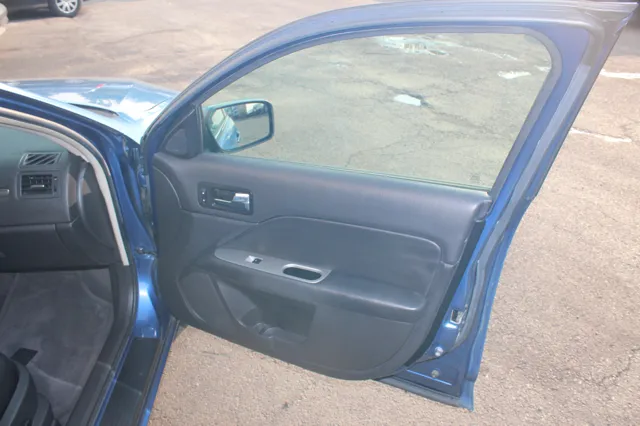 2010 Ford Fusion SEL - Photo 14