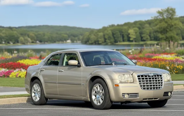 2009 Chrysler 300 Executive Series