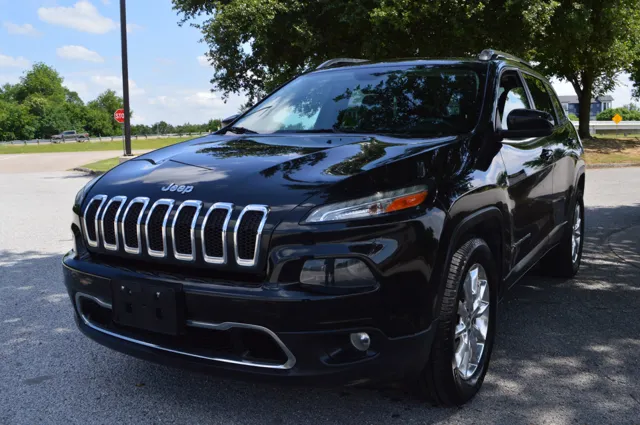 2015 Jeep Cherokee Limited 4X4's photo