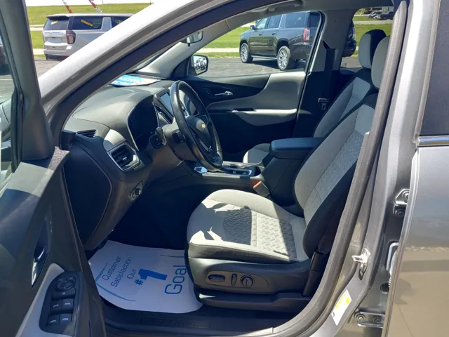 2024 Chevrolet Equinox LT - Photo 11