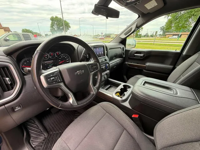 2021 Chevrolet Silverado 1500 RST - Photo 11