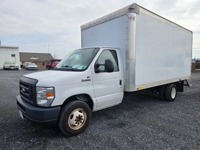 2019 Ford E-Series Cutaway Base