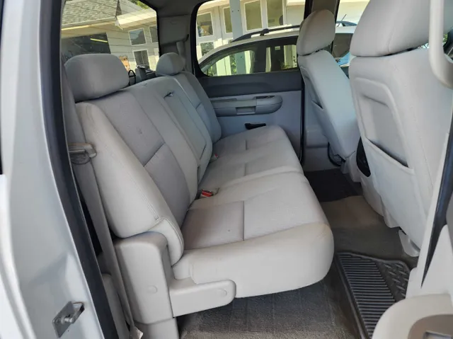 2013 Chevrolet Silverado 1500 LT photo 16