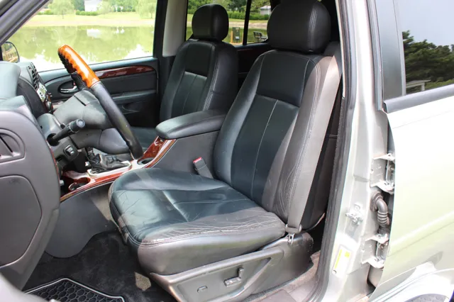 2008 GMC Envoy Denali - Photo 10