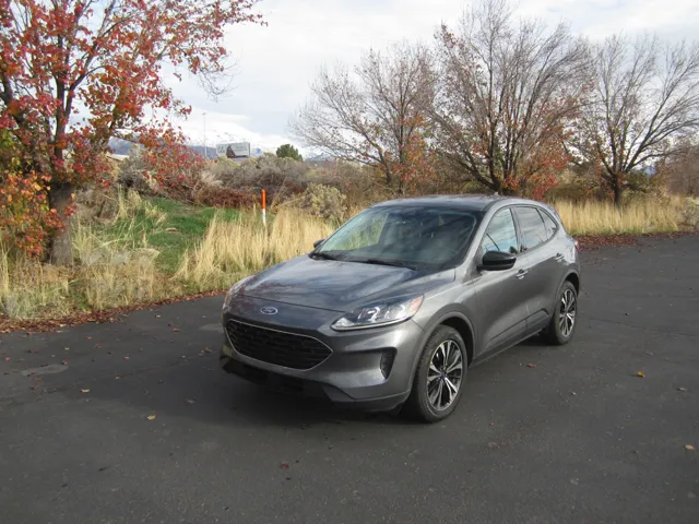2021 Ford Escape SE