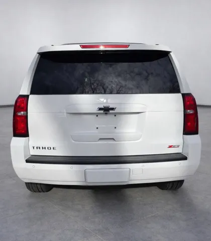 2017 Chevrolet Tahoe LT - Photo 5