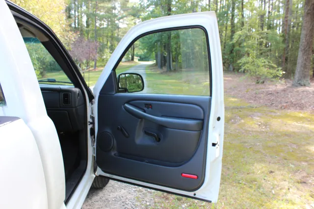 2002 GMC Sierra 1500 Standard - Photo 12