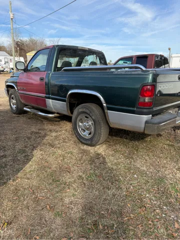 2000 Dodge Ram Pickup's photo