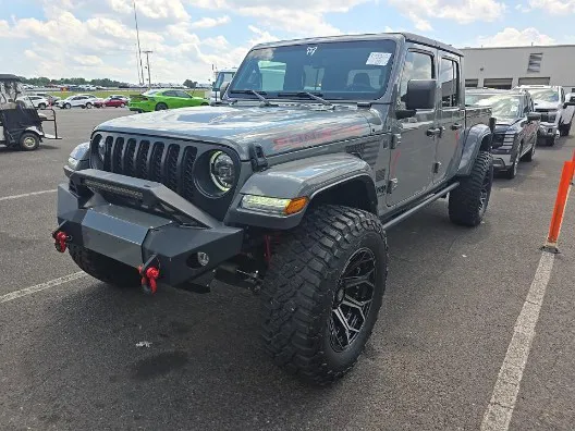 2023 Jeep Gladiator Sport S's photo