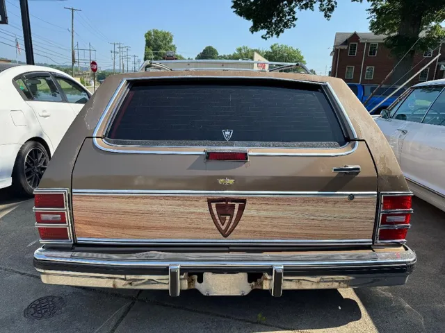 1987 Chevrolet Caprice - Photo 5