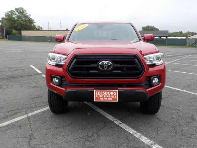 2022 Toyota Tacoma SR5 photo 2