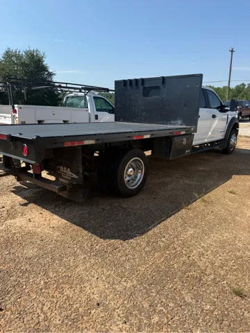 2017 Ford F-550 - Photo 15
