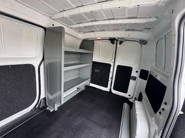 2017 Nissan NV200
