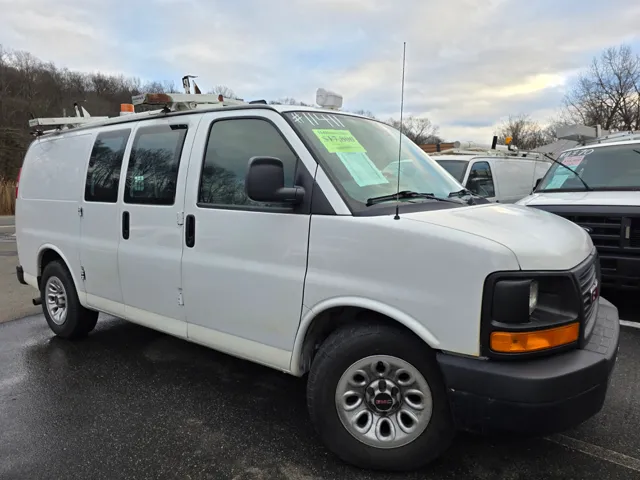 2013 GMC Savana Cargo Base's photo