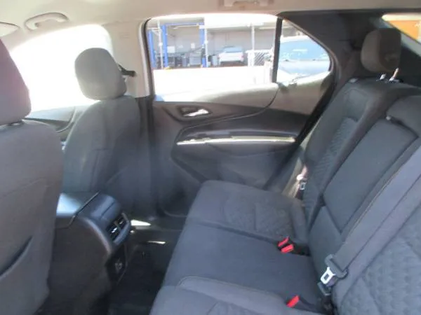 2019 Chevrolet Equinox LT - Photo 16