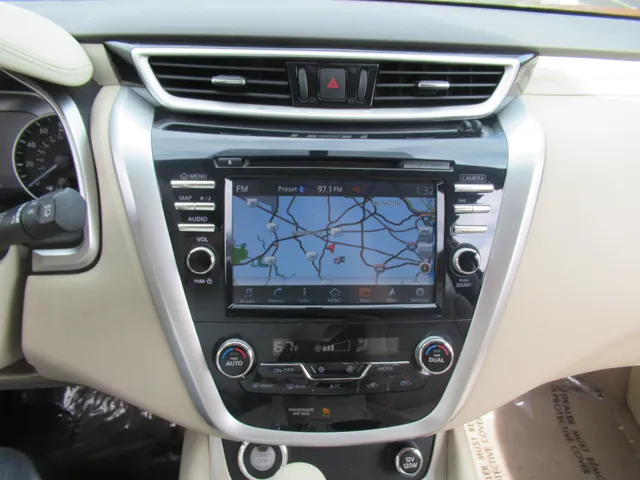 2015 Nissan Murano S - Photo 25