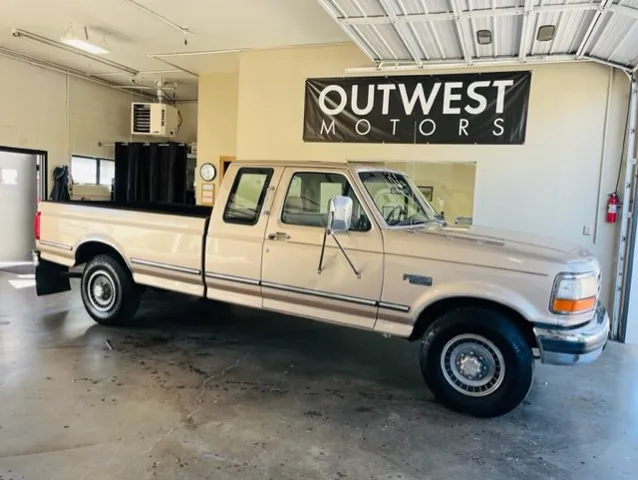 1993 Ford F-250's photo