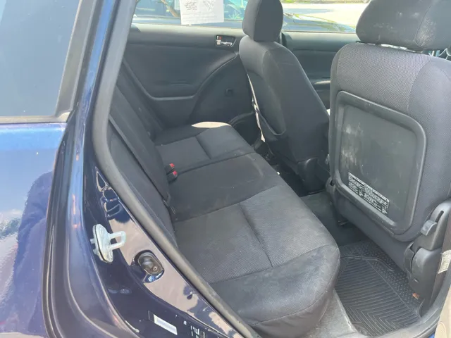 2004 Toyota Matrix XR - Photo 9