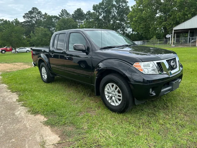 2021 Nissan Frontier SV - Photo 7