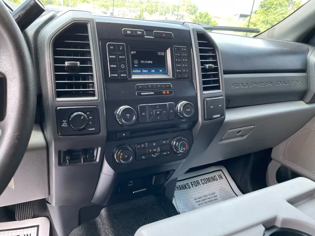2018 Ford F-350 XL photo 16